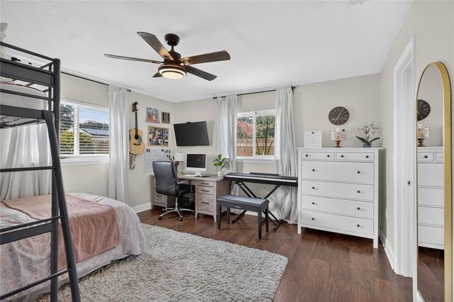 706 S OAKWOOD AVENUE, Brandon, FL 33511