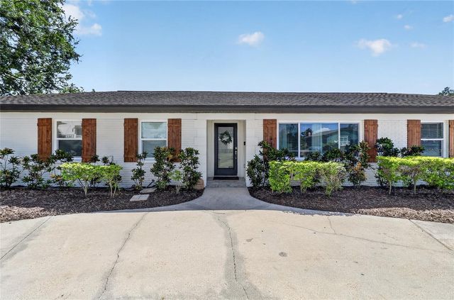 706 S OAKWOOD AVENUE, Brandon, FL 33511