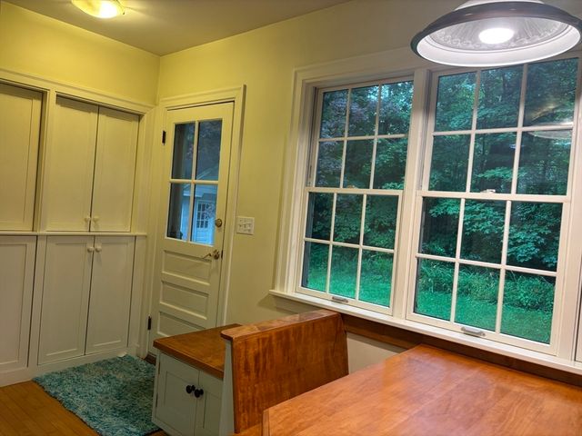 100 Dana, Amherst, MA 01002