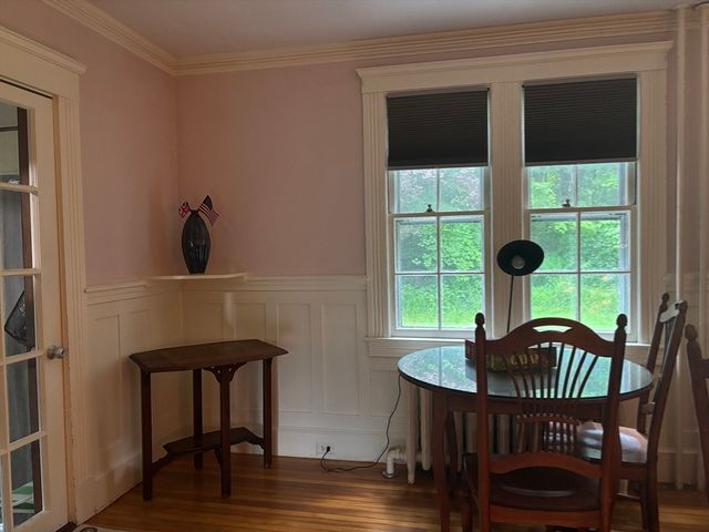 100 Dana, Amherst, MA 01002