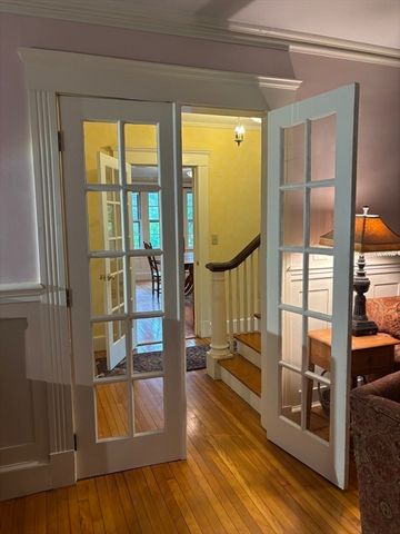 100 Dana, Amherst, MA 01002