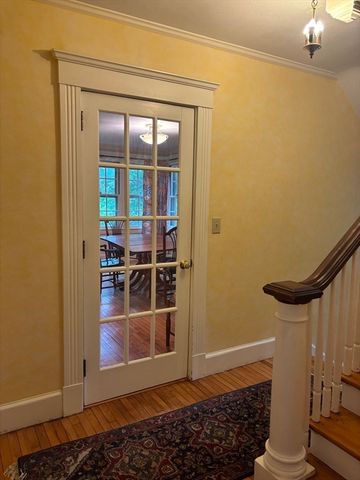 100 Dana, Amherst, MA 01002