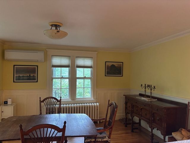 100 Dana, Amherst, MA 01002