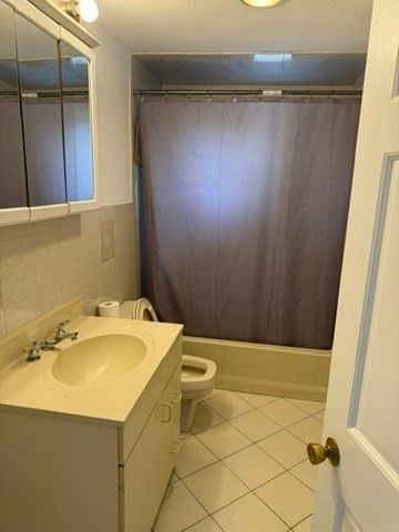 93 W Emerson, Melrose, MA 02176