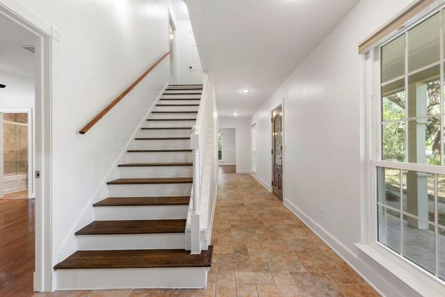 1 Cape Chestnut Drive, The Woodlands, TX 77381