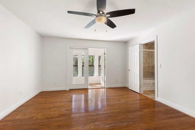 1 Cape Chestnut Drive, The Woodlands, TX 77381