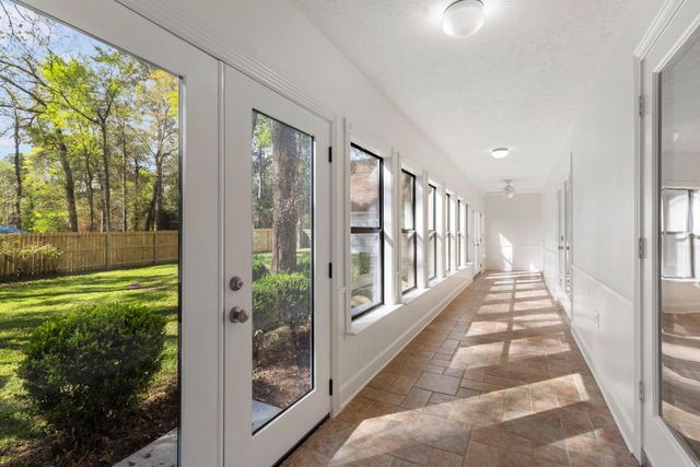 1 Cape Chestnut Drive, The Woodlands, TX 77381