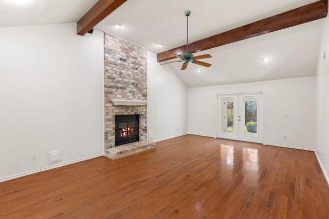 1 Cape Chestnut Drive, The Woodlands, TX 77381