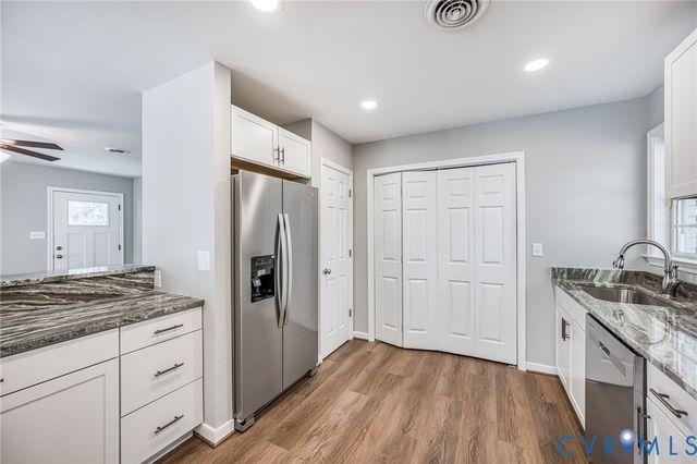 16702 S Crater Rd, Petersburg, VA 23805