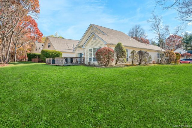 19 Saddlebrook Court, Middle Island, NY 11953