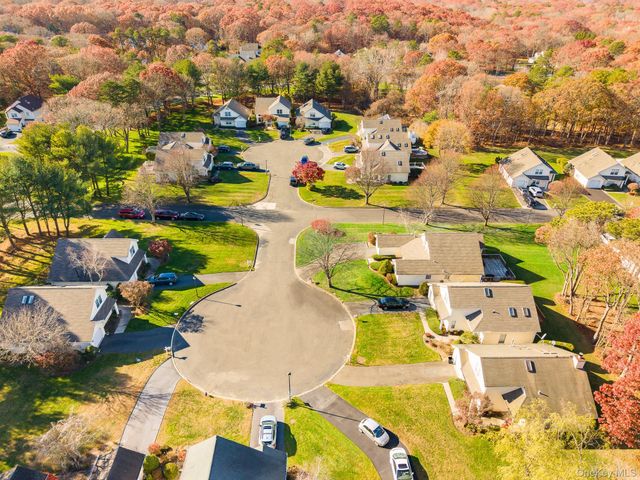 19 Saddlebrook Court, Middle Island, NY 11953