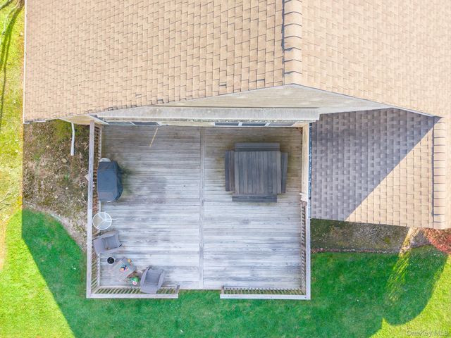 19 Saddlebrook Court, Middle Island, NY 11953