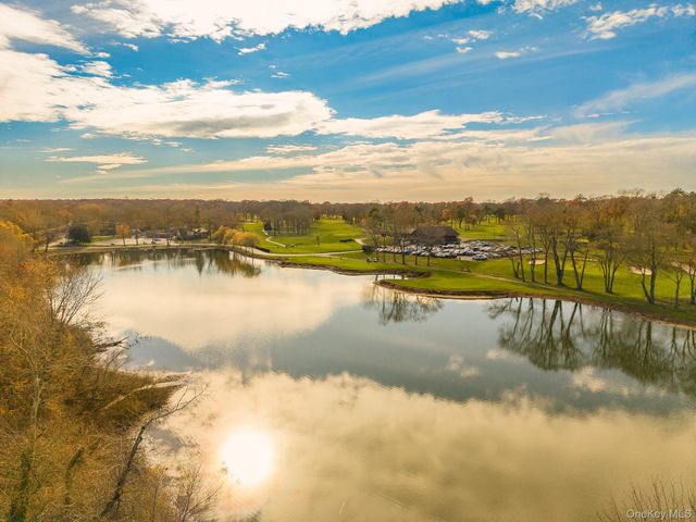 19 Saddlebrook Court, Middle Island, NY 11953