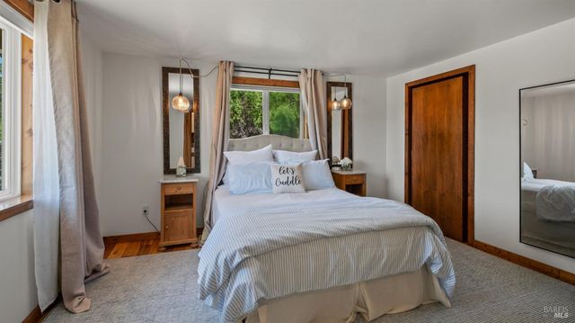 620 Dry Creek Rd, Healdsburg, CA 95448