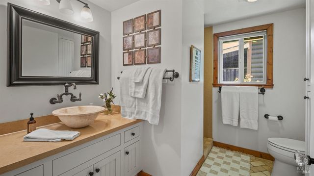 620 Dry Creek Rd, Healdsburg, CA 95448