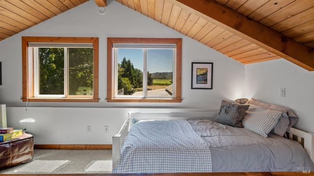 620 Dry Creek Rd, Healdsburg, CA 95448
