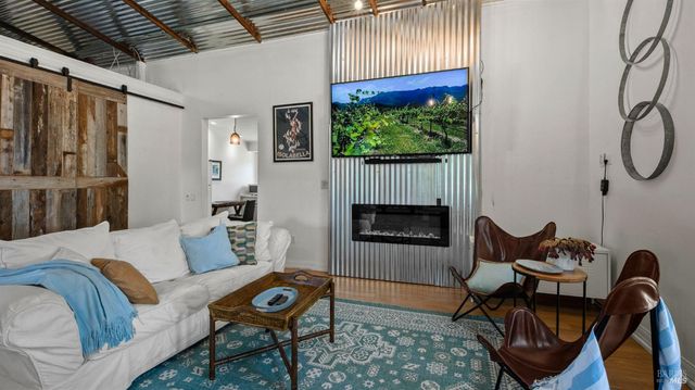 620 Dry Creek Rd, Healdsburg, CA 95448