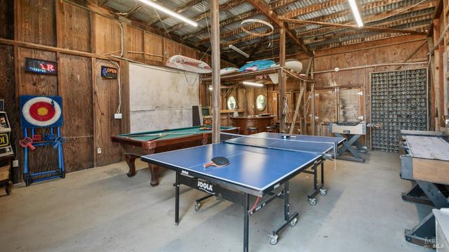620 Dry Creek Rd, Healdsburg, CA 95448