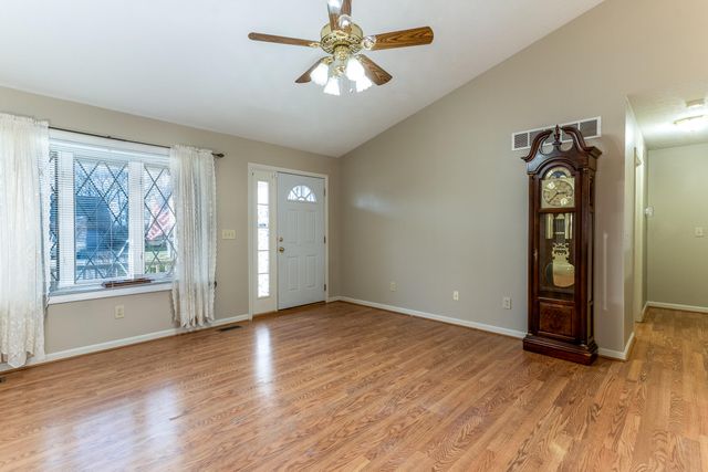 10006 Haven Hill Drive, Florence, KY 41042