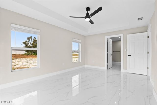 4010 NE 12th CT, Cape Coral, FL 33909