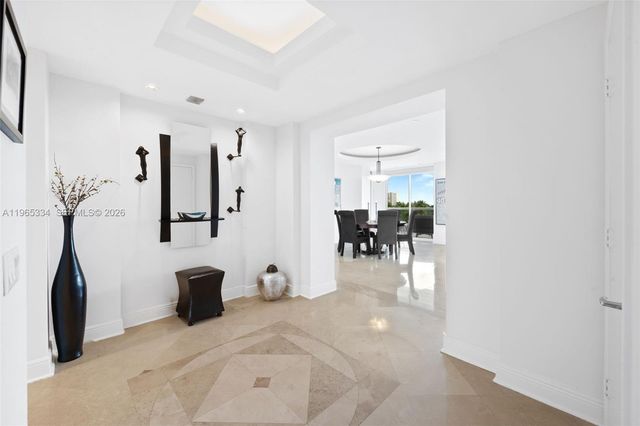 21150 NE 38 Ave 603, Aventura, FL 33180