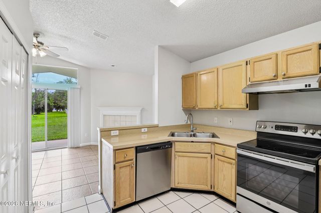 1580 BEECHER Lane, Orange Park, FL 32073
