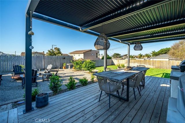 363 N 5th St, Grover Beach, CA 93433