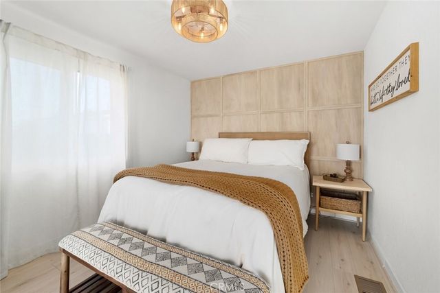 363 N 5th St, Grover Beach, CA 93433