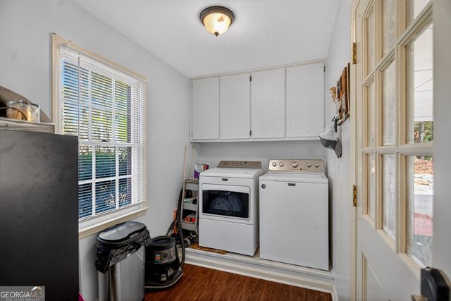 214 Willowcrest Way, Lagrange, GA 30240