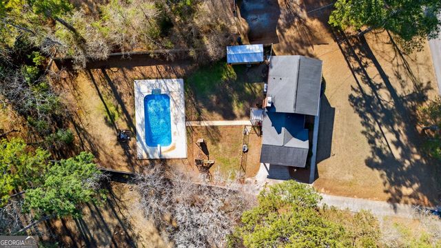 214 Willowcrest Way, Lagrange, GA 30240