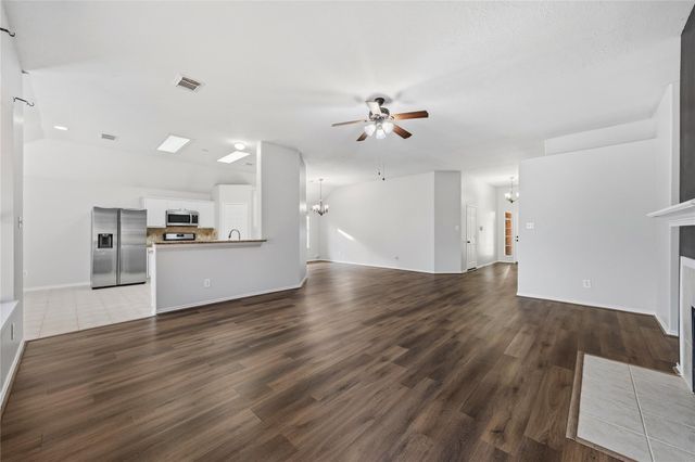 19718 Gable Woods Drive, Tomball, TX 77375