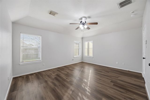 19718 Gable Woods Drive, Tomball, TX 77375