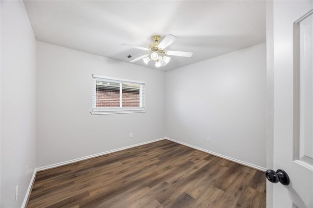 19718 Gable Woods Drive, Tomball, TX 77375