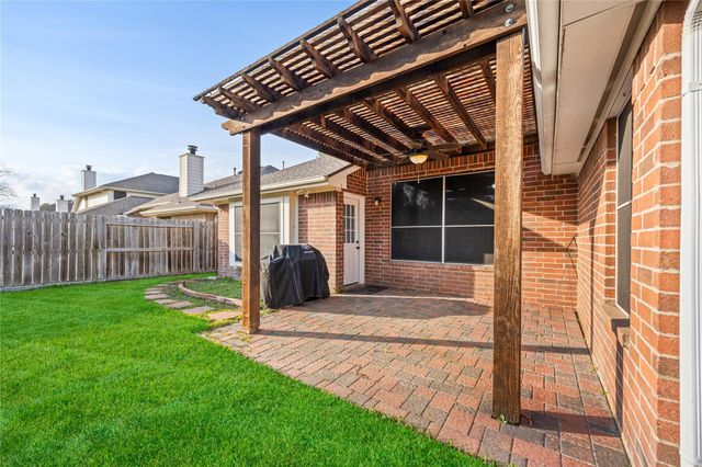 19718 Gable Woods Drive, Tomball, TX 77375