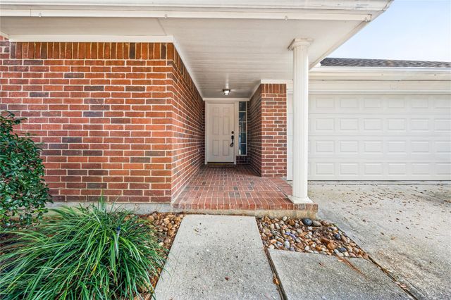 19718 Gable Woods Drive, Tomball, TX 77375