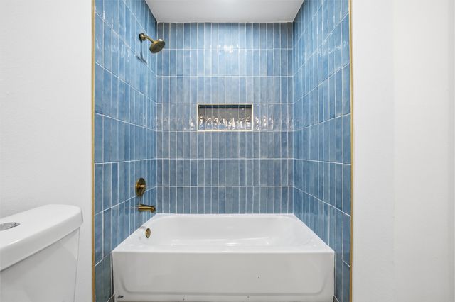 1221 Chestnut Street, Waco, TX 76704