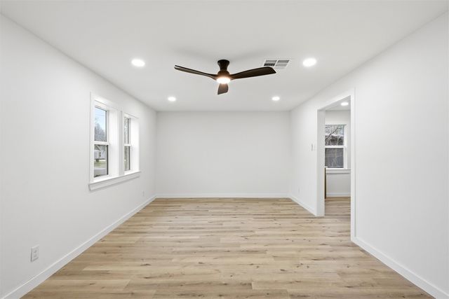 1221 Chestnut Street, Waco, TX 76704