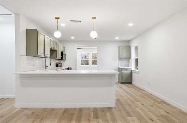 1221 Chestnut Street, Waco, TX 76704