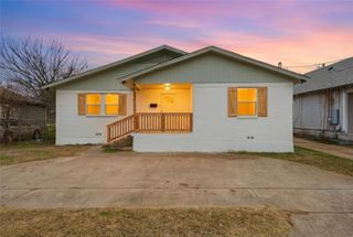 1221 Chestnut Street, Waco, TX 76704