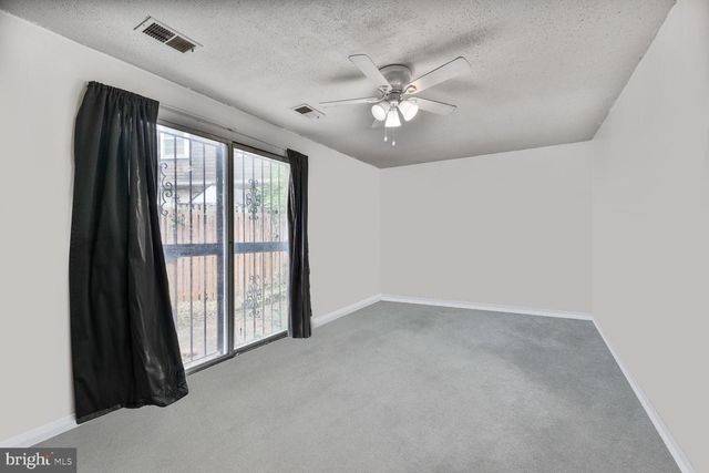 1926 DUTCH VILLAGE DR #T-229, Landover, MD 20785
