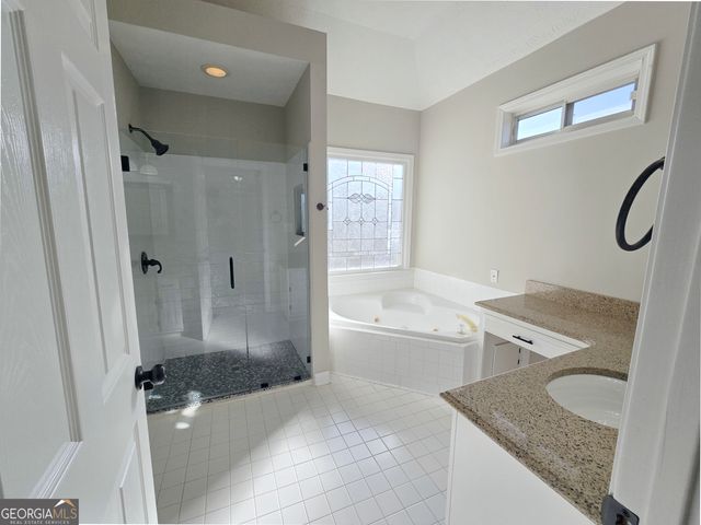 150 Varsailles Place, Ellenwood, GA 30294