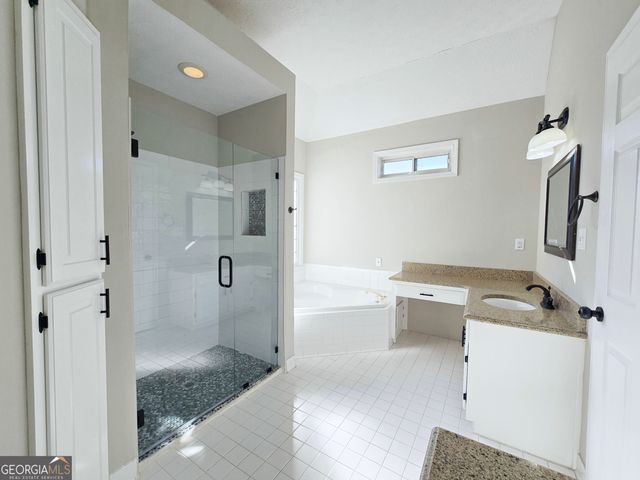 150 Varsailles Place, Ellenwood, GA 30294