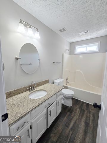 150 Varsailles Place, Ellenwood, GA 30294