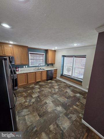 29 REDWOOD LN, Mays Landing, NJ 08330