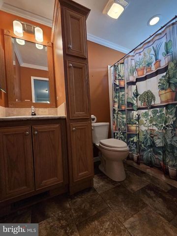 29 REDWOOD LN, Mays Landing, NJ 08330