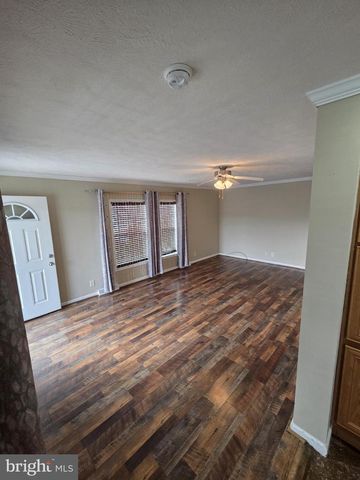 29 REDWOOD LN, Mays Landing, NJ 08330