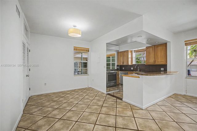 1751 Washington Avenue 1F, Miami Beach, FL 33139
