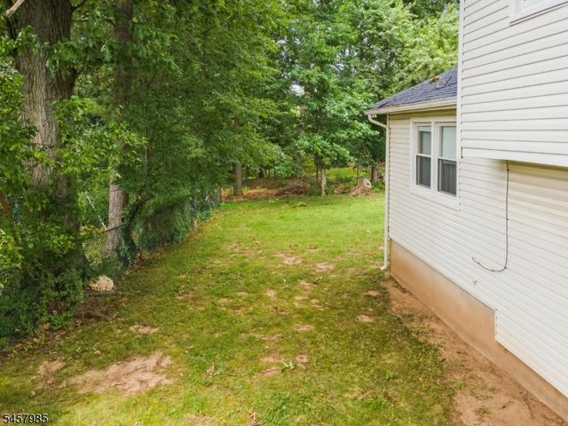 55 Lench Ave, Edison Twp., NJ 08820