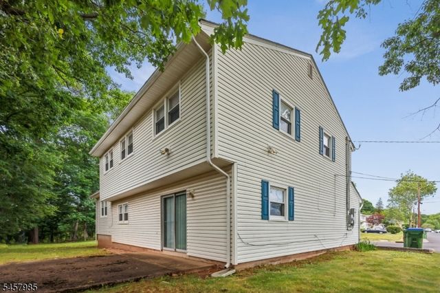 55 Lench Ave, Edison Twp., NJ 08820