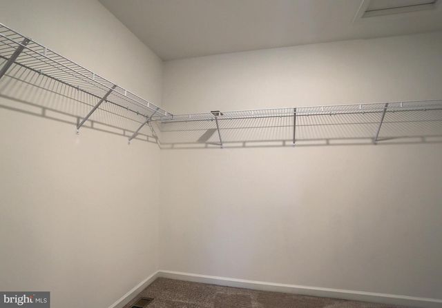 1 WOODS DR, Camp Hill, PA 17011